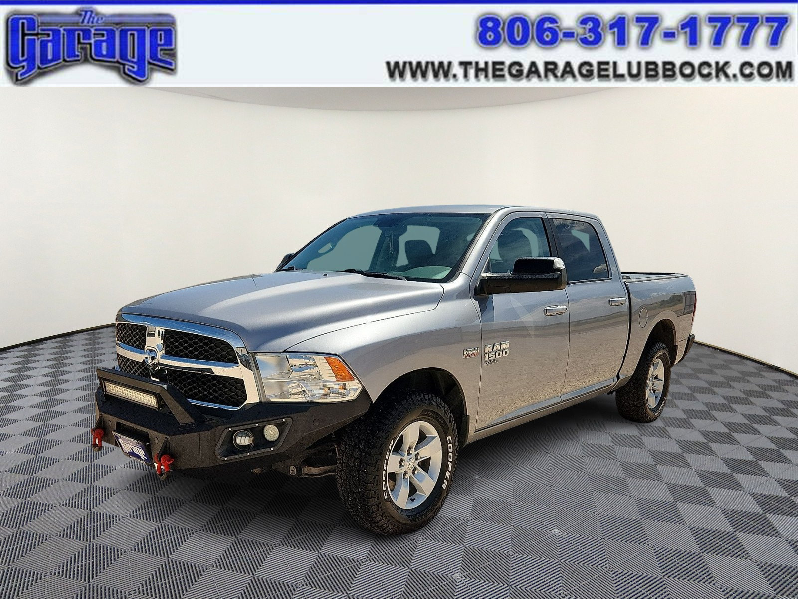 Used 2020 RAM 1500 Classic SLT w/ Trailer & Traction Group AWD/4WD image 1
