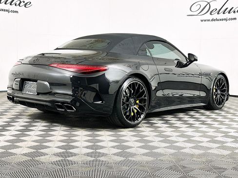 Used 2022 Mercedes-Benz SL 55 AMG 4MATIC image 9