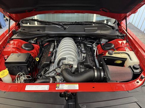 Used 2009 Dodge Challenger SRT8 w/ SRT Option Group II image 27