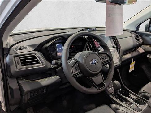 Used 2025 Subaru Ascent Bronze Edition AWD/4WD image 3