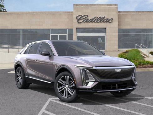 New 2026 Cadillac Lyriq Luxury image 7