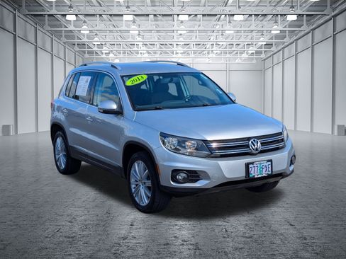 Used 2013 Volkswagen Tiguan S AWD/4WD image 7
