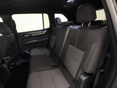 Certified 2025 GMC Acadia Elevation image 16