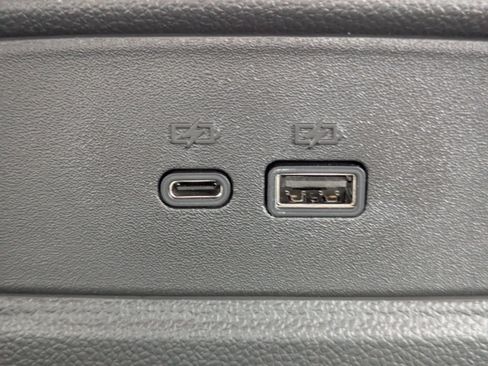 New 2026 Chevrolet Trax RS w/ Driver Confidence Package image 8