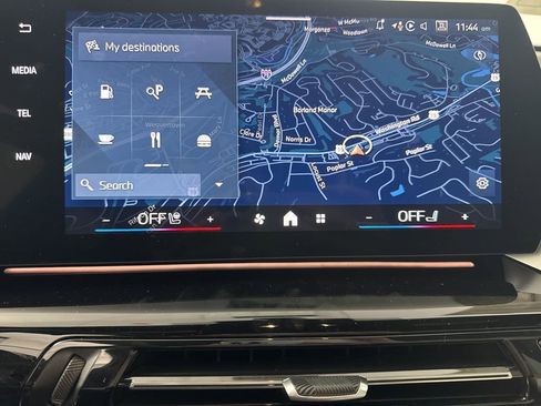 New 2026 BMW X1 xDrive28i w/ Technology Package AWD/4WD image 2