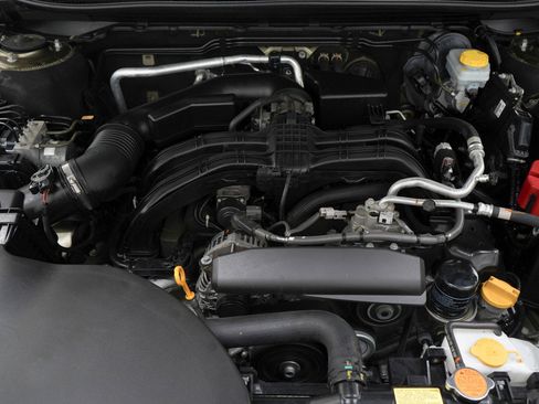 Used 2023 Subaru Outback Touring image 26