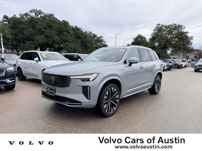 New 2026 Volvo XC90 T8 Plus