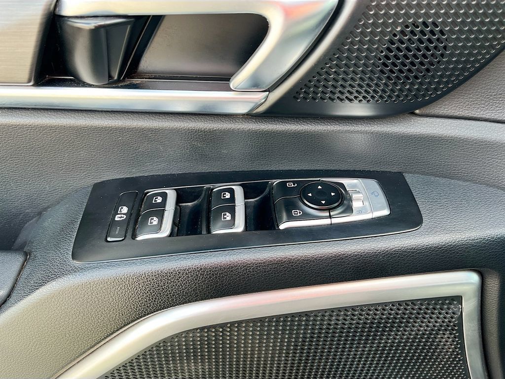 Used 2024 Kia Telluride EX X-Line AWD/4WD image 18
