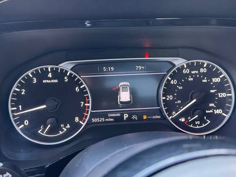 Certified 2024 Nissan Pathfinder SL w/ SL Premium Package FWD image 14