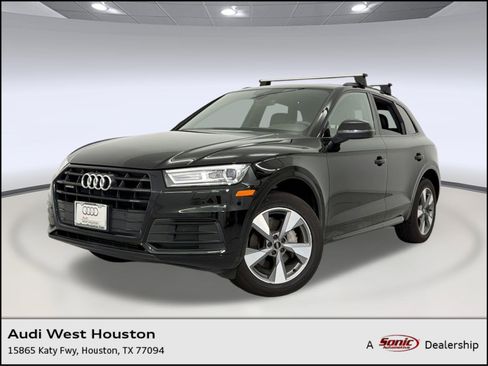 Used 2020 Audi Q5 2.0T Premium w/ Titanium Sport Package AWD/4WD image 1
