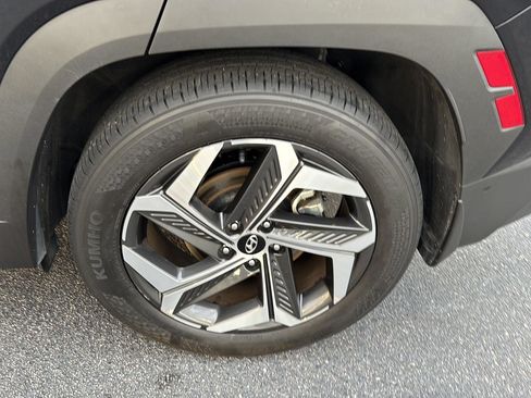 Used 2023 Hyundai Tucson Limited w/ Cargo Package image 33