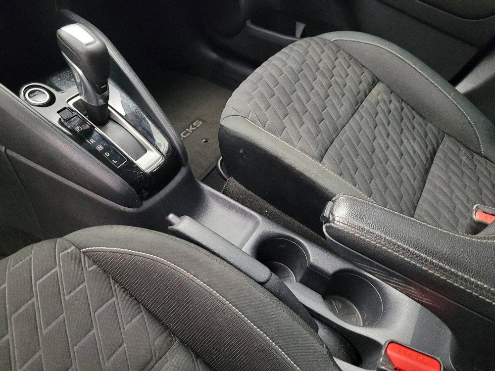Used 2021 Nissan Kicks S FWD image 26
