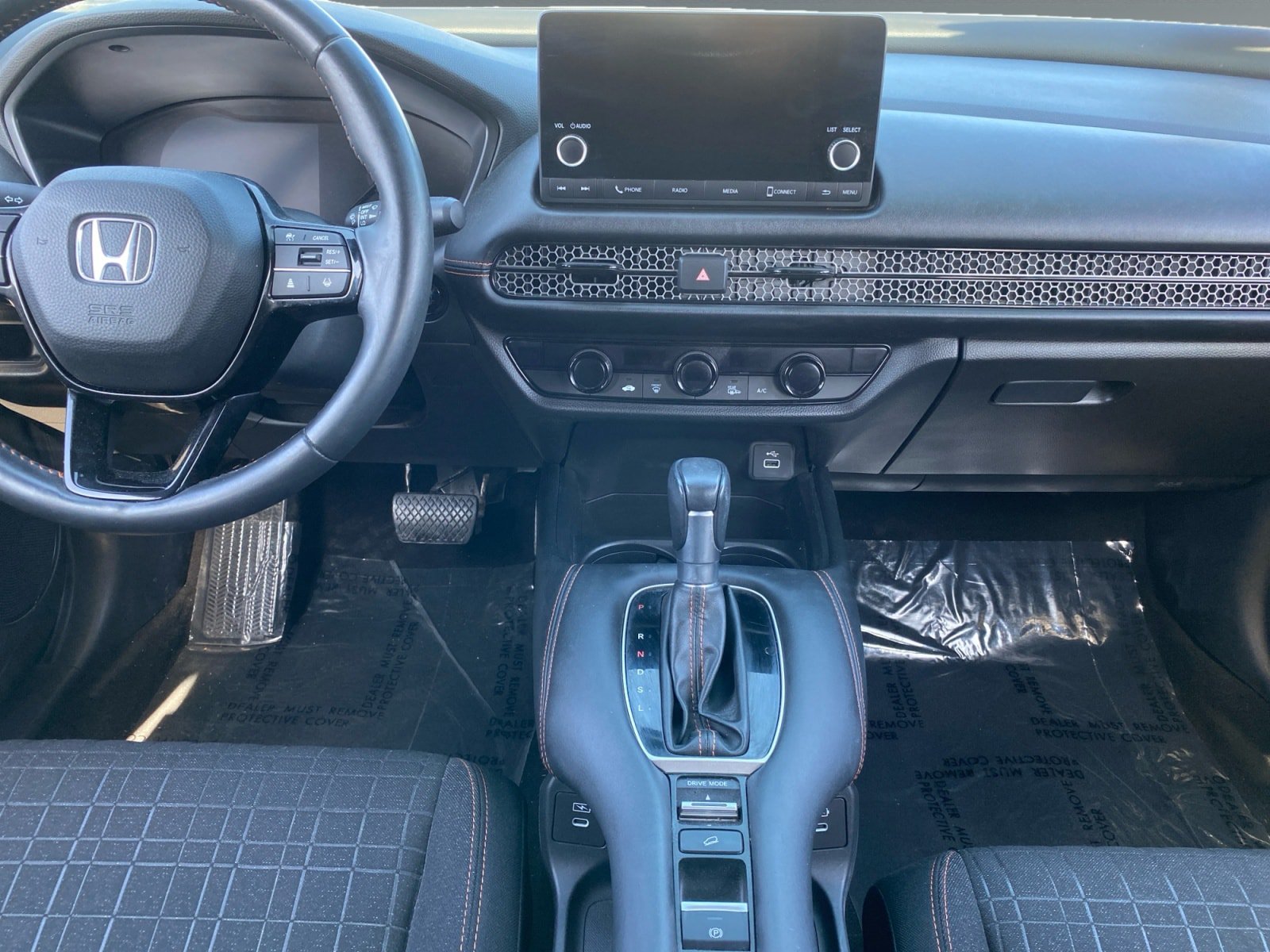 Used 2024 Honda HR-V Sport image 11