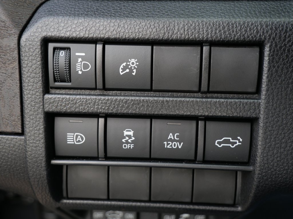 Certified 2026 Toyota Tacoma Limited AWD/4WD image 30