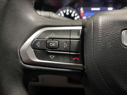 Used 2023 Jeep Compass Limited AWD/4WD image 6