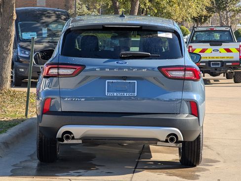 New 2026 Ford Escape Active image 5