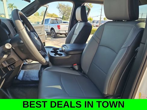 New 2026 RAM 2500 Tradesman w/ Chrome Appearance Group AWD/4WD image 14