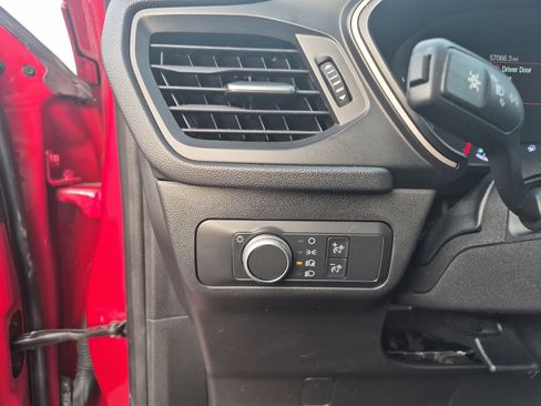 Used 2020 Ford Escape SE image 22