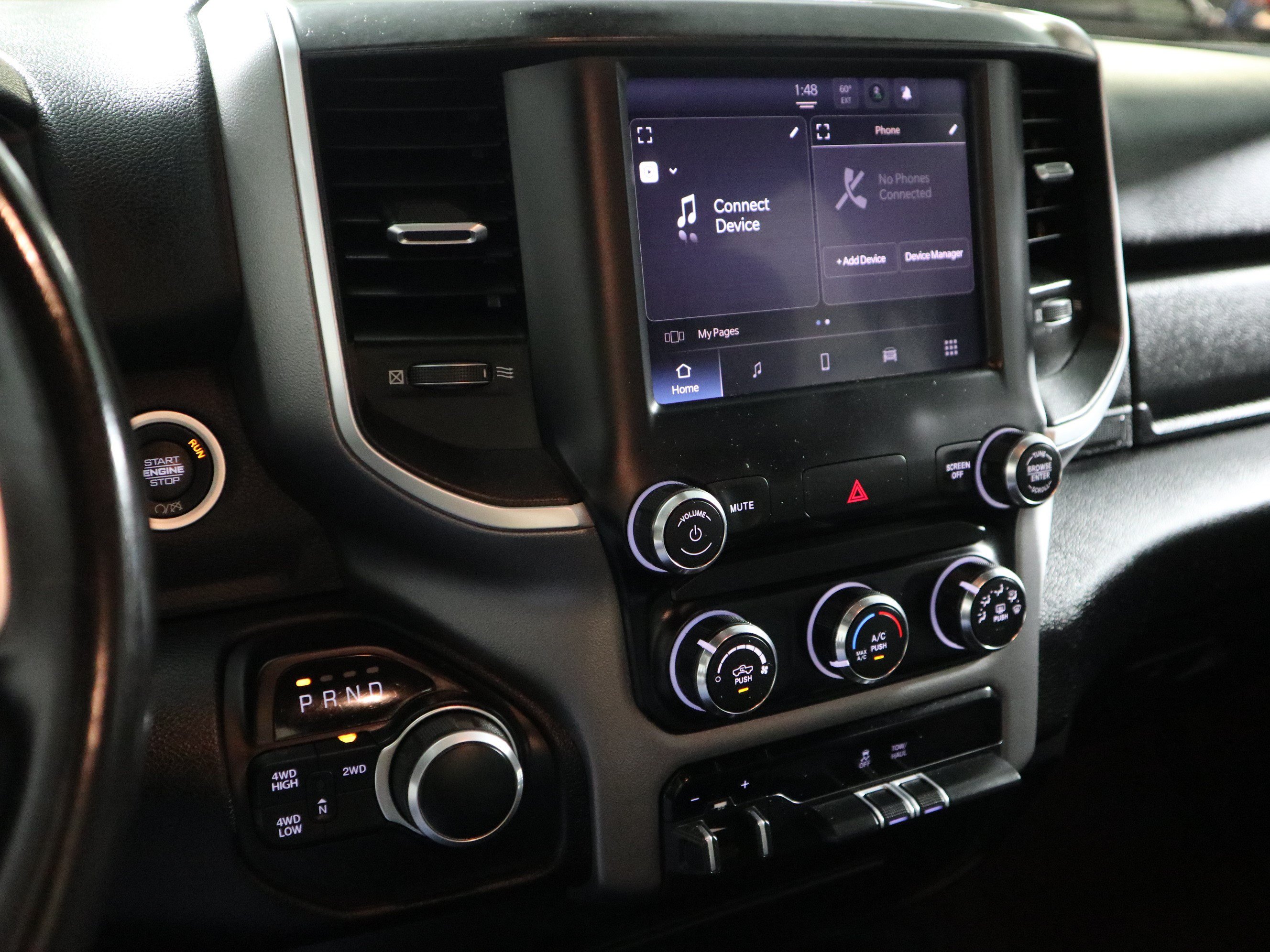 Used 2024 RAM 2500 Big Horn AWD/4WD image 22