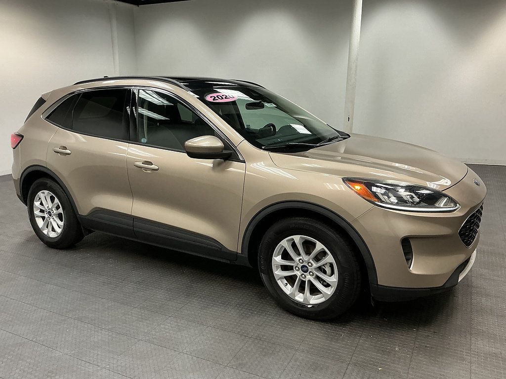 Used 2020 Ford Escape SE FWD image 7
