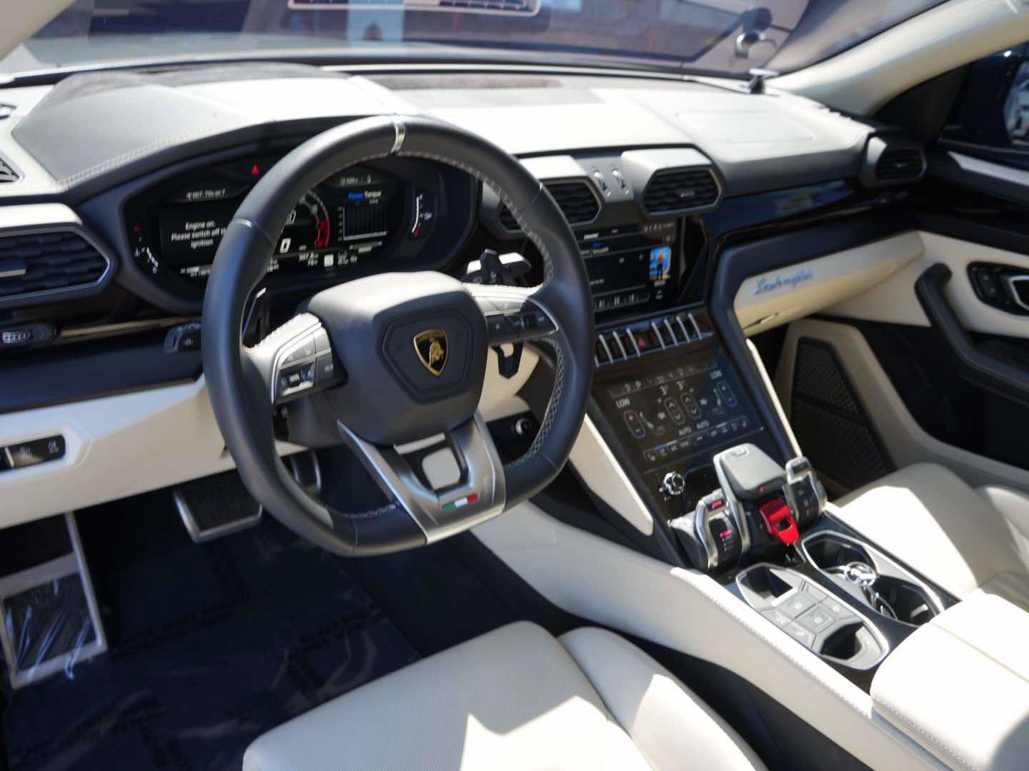 Used 2023 Lamborghini Urus S AWD/4WD image 22