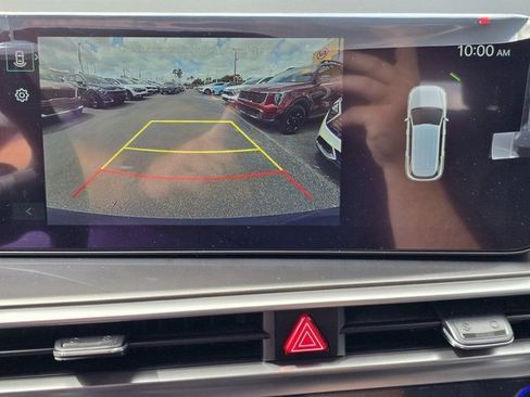 Used 2025 Kia Sorento S w/ Panoramic Sunroof Package image 22