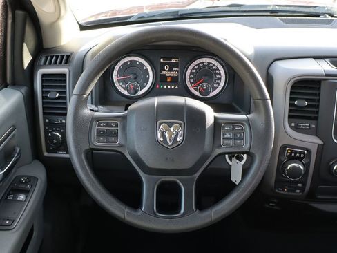 Used 2017 RAM 1500 Express image 19