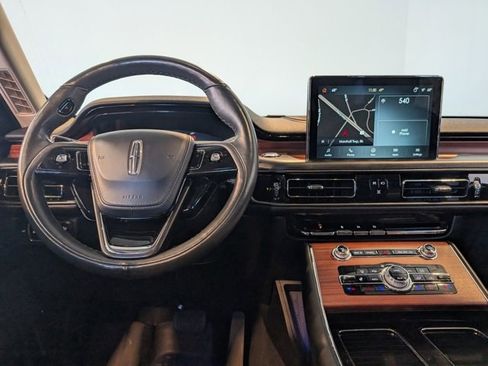 Used 2021 Lincoln Aviator Reserve w/ Elements Package Plus image 17