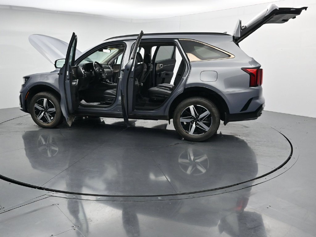 Used 2021 Kia Sorento EX w/ Panoramic Sunroof Package AWD/4WD image 46