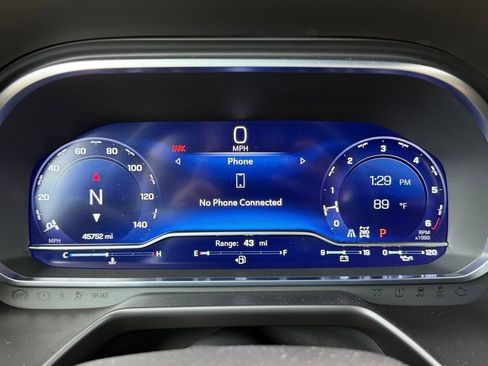 Certified 2024 Chevrolet Suburban High Country w/ Premium Package 2 image 31