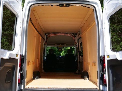 Used 2024 Ford Transit 250 148 High Roof Extended AWD w/ Load Area Protection Package image 8