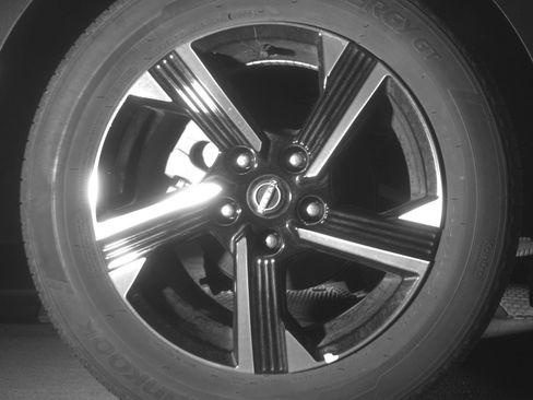 Used 2025 Nissan Sentra SV FWD image 18