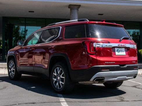 Used 2023 GMC Acadia SLT image 5