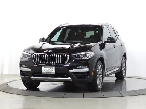 Used 2019 BMW X3 xDrive30i w/ Premium Package AWD/4WD image 3