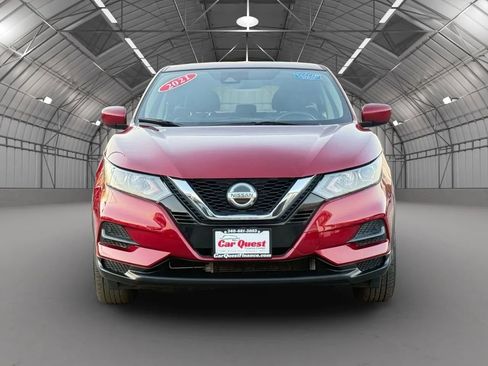 Used 2021 Nissan Rogue Sport S image 2