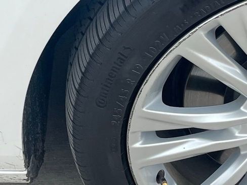 Used 2018 Cadillac XTS Luxury w/ Driver Awareness Package image 7