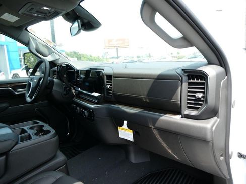 New 2026 Chevrolet Silverado 1500 LT w/ Leather Package AWD/4WD image 10