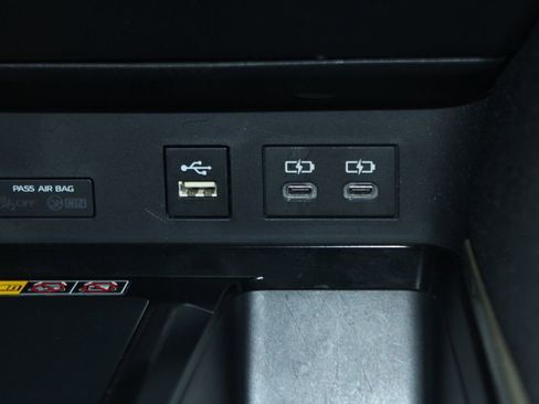 Used 2025 Toyota Camry LE FWD image 20