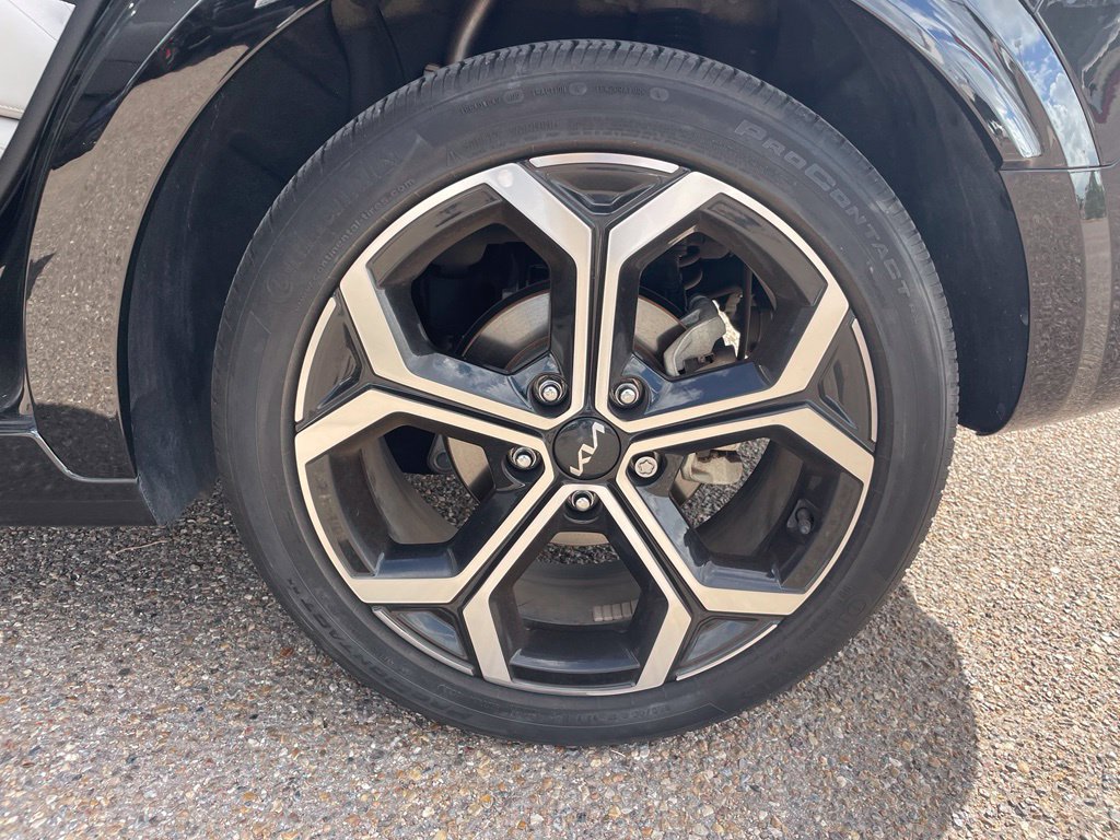 Used 2023 Kia Niro EX Touring FWD image 20