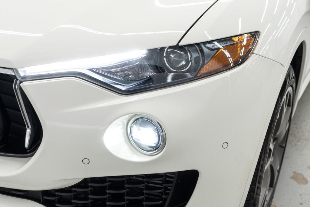 Used 2023 Maserati Levante GT AWD/4WD image 44