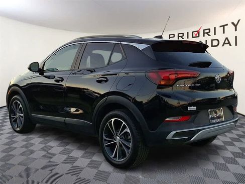 Used 2021 Buick Encore GX Select image 5