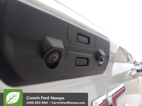 Used 2022 GMC Sierra 3500 Denali w/ Denali Ultimate Package image 28