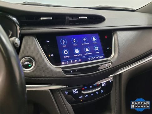 Used 2023 Cadillac XT6 Luxury image 23