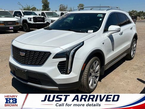 Used 2021 Cadillac XT4 Premium Luxury AWD/4WD image 1