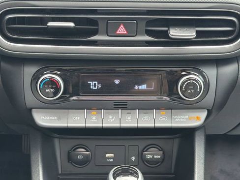 Used 2023 Hyundai Kona SEL w/ Convenience Package image 19
