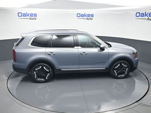 Used 2025 Kia Telluride S AWD/4WD image 57