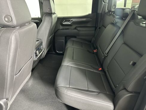 Certified 2023 Chevrolet Silverado 1500 LTZ w/ LTZ Convenience Package II AWD/4WD image 27