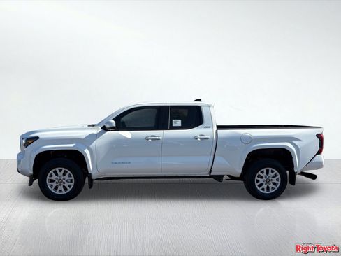 New 2026 Toyota Tacoma SR5 AWD/4WD image 3