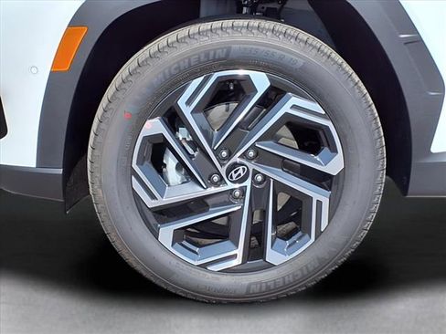 New 2026 Hyundai Tucson Limited image 12