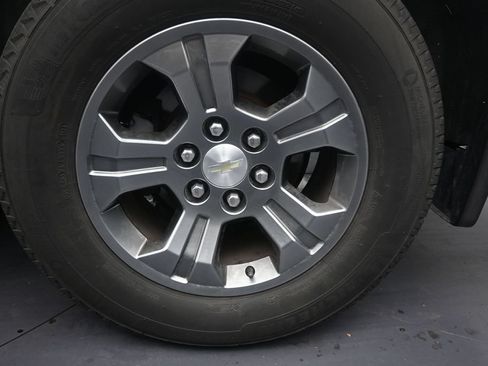 Used 2020 Chevrolet Tahoe LS RWD image 10
